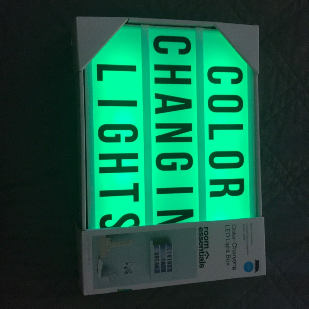 Color-Changing LED Light box - Picture 3 of 4